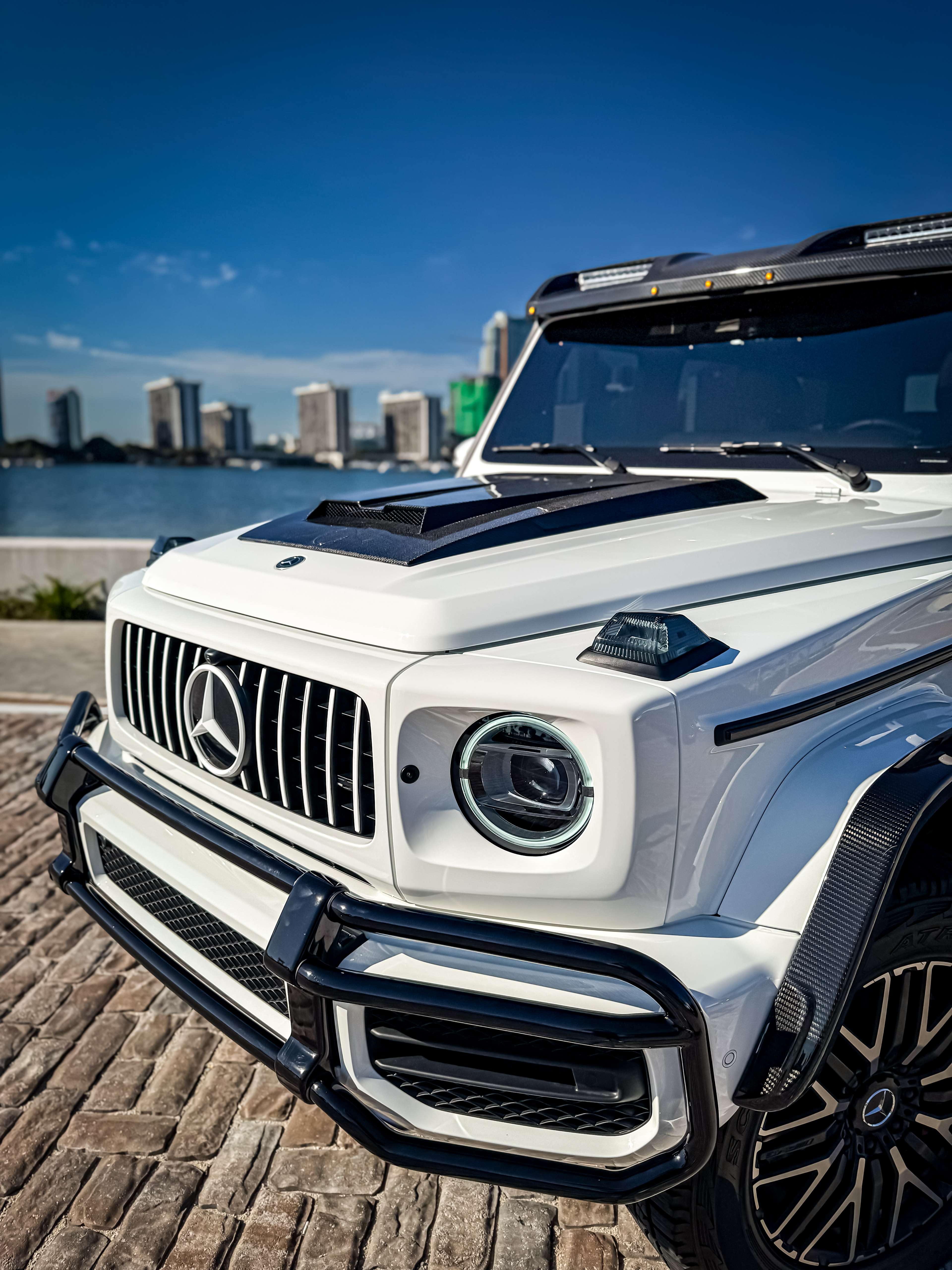 Mercedes G63 AMG Rental in Miami thumbnail 3