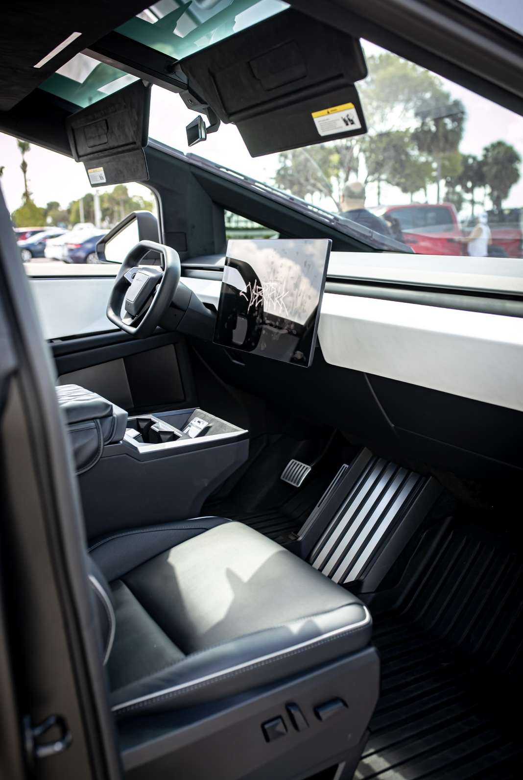 Tesla Cybertruck Rental in Miami thumbnail 5