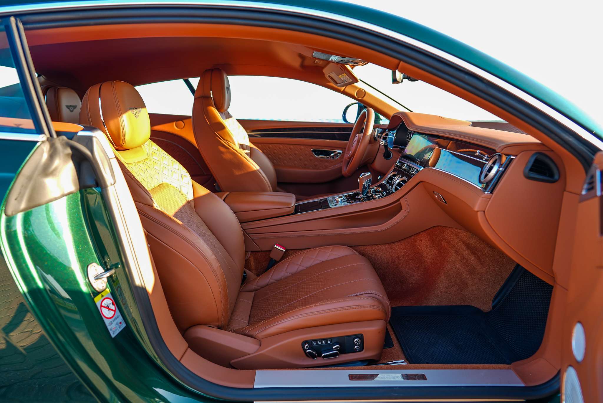 Bentley Continental GT Rental in Miami thumbnail 7