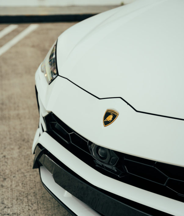 Lamborghini Urus Rental in Miami thumbnail 3
