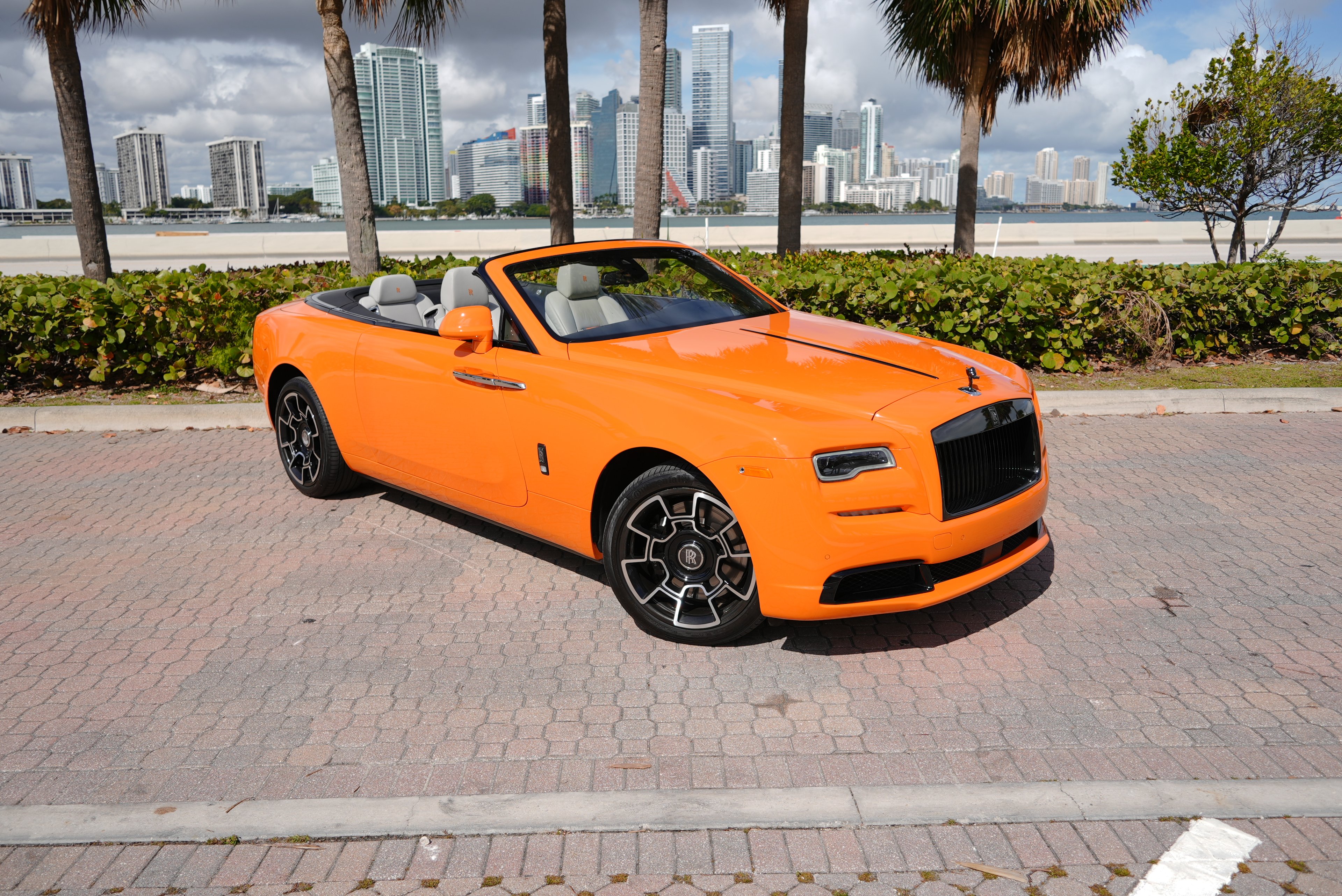 Rolls-Royce Dawn