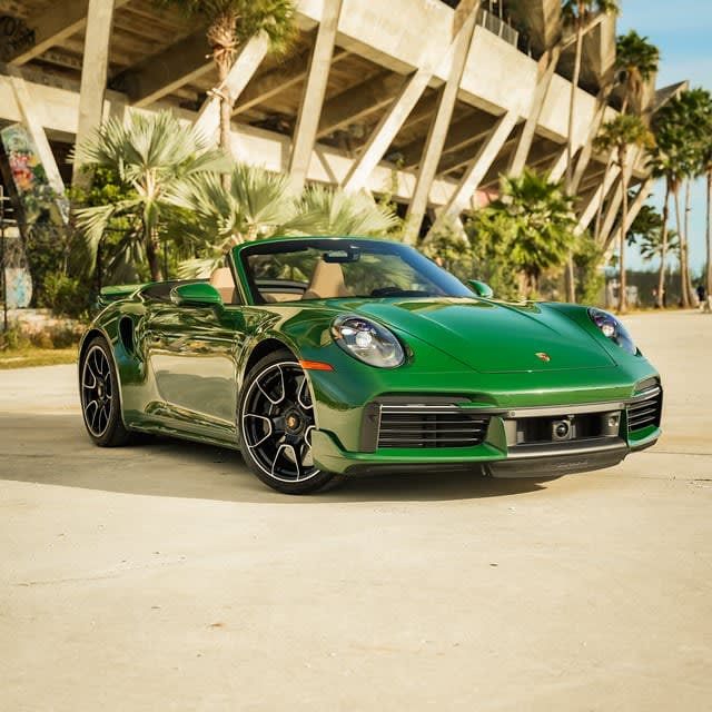 Porsche 911 Turbo Rental in Miami - Image 1